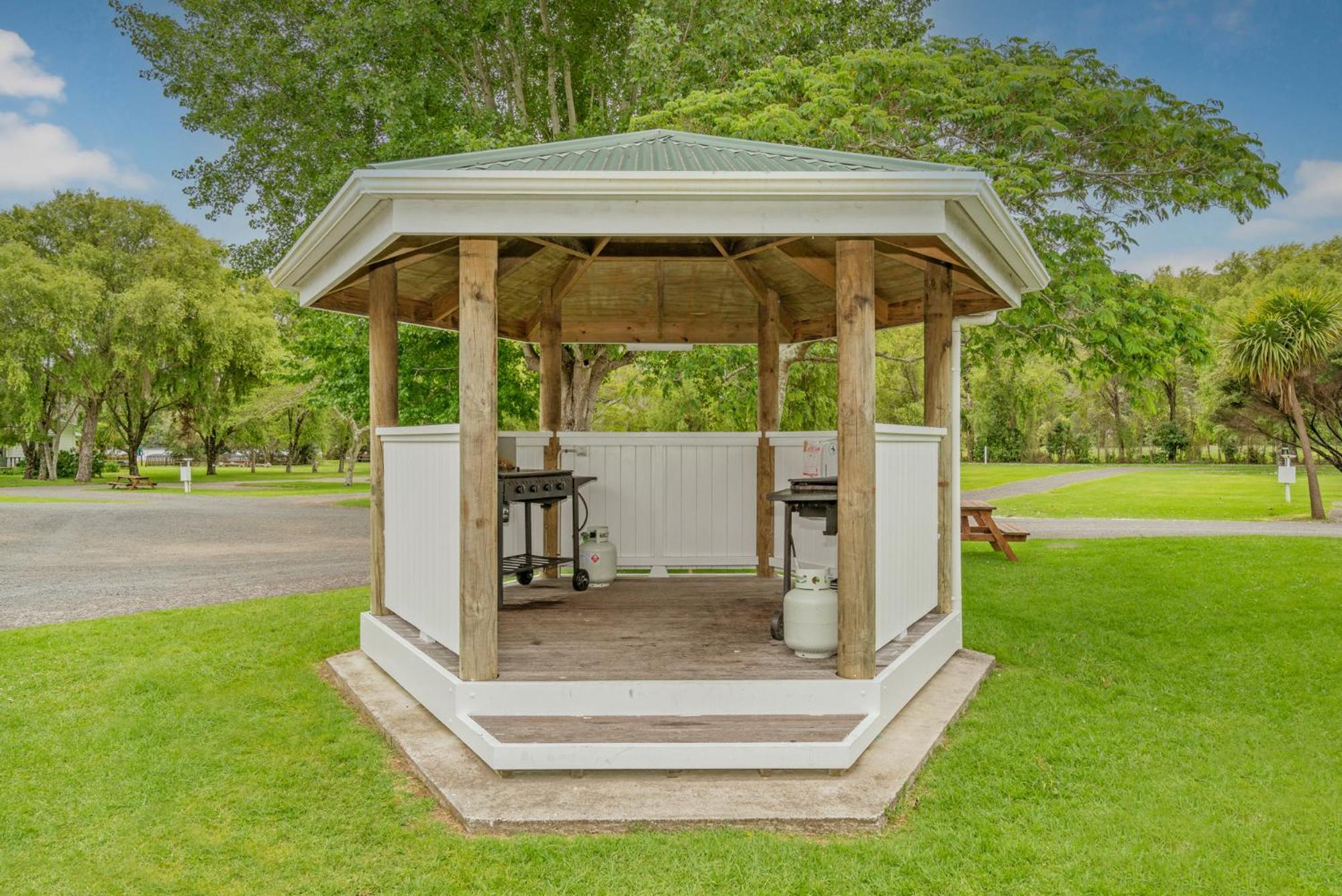Coromandel Shelly Beach Top 10 Holiday Park Eksteriør bilde