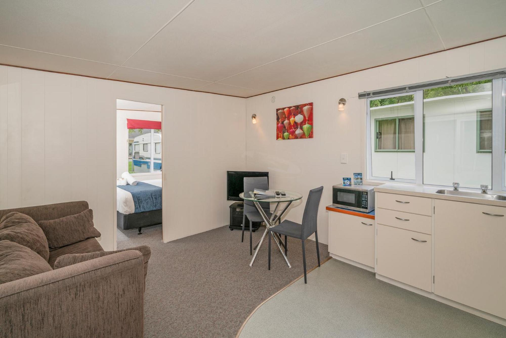 Coromandel Shelly Beach Top 10 Holiday Park Eksteriør bilde