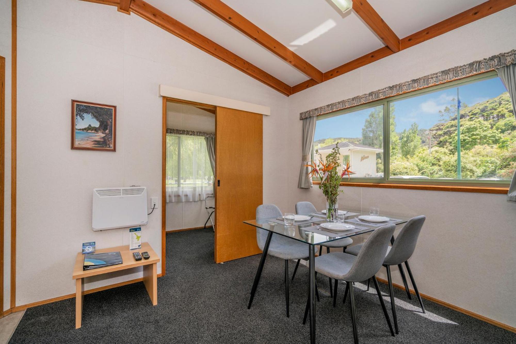 Coromandel Shelly Beach Top 10 Holiday Park Eksteriør bilde
